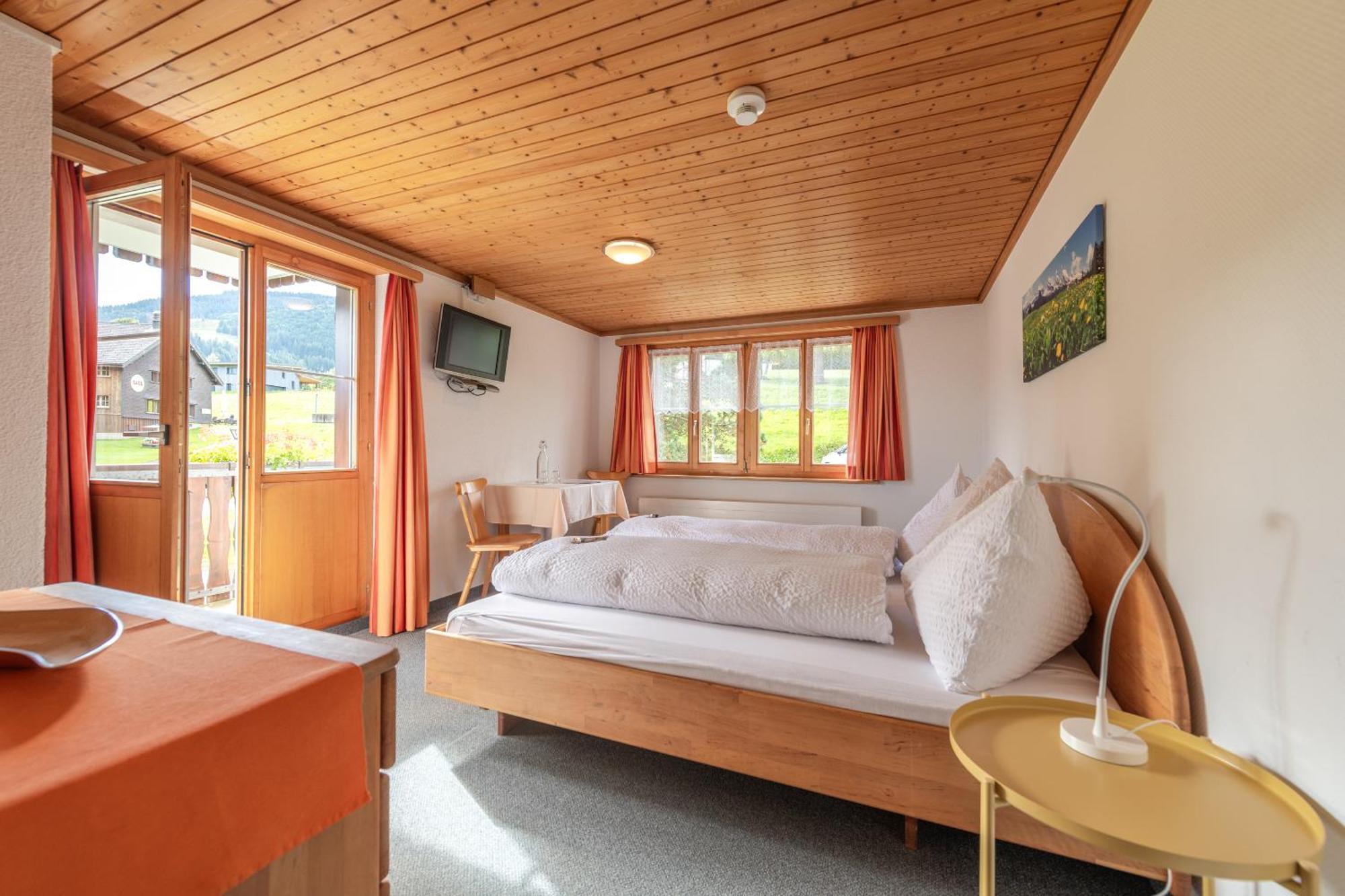 Schwendi Lodge Unterwasser Екстериор снимка
